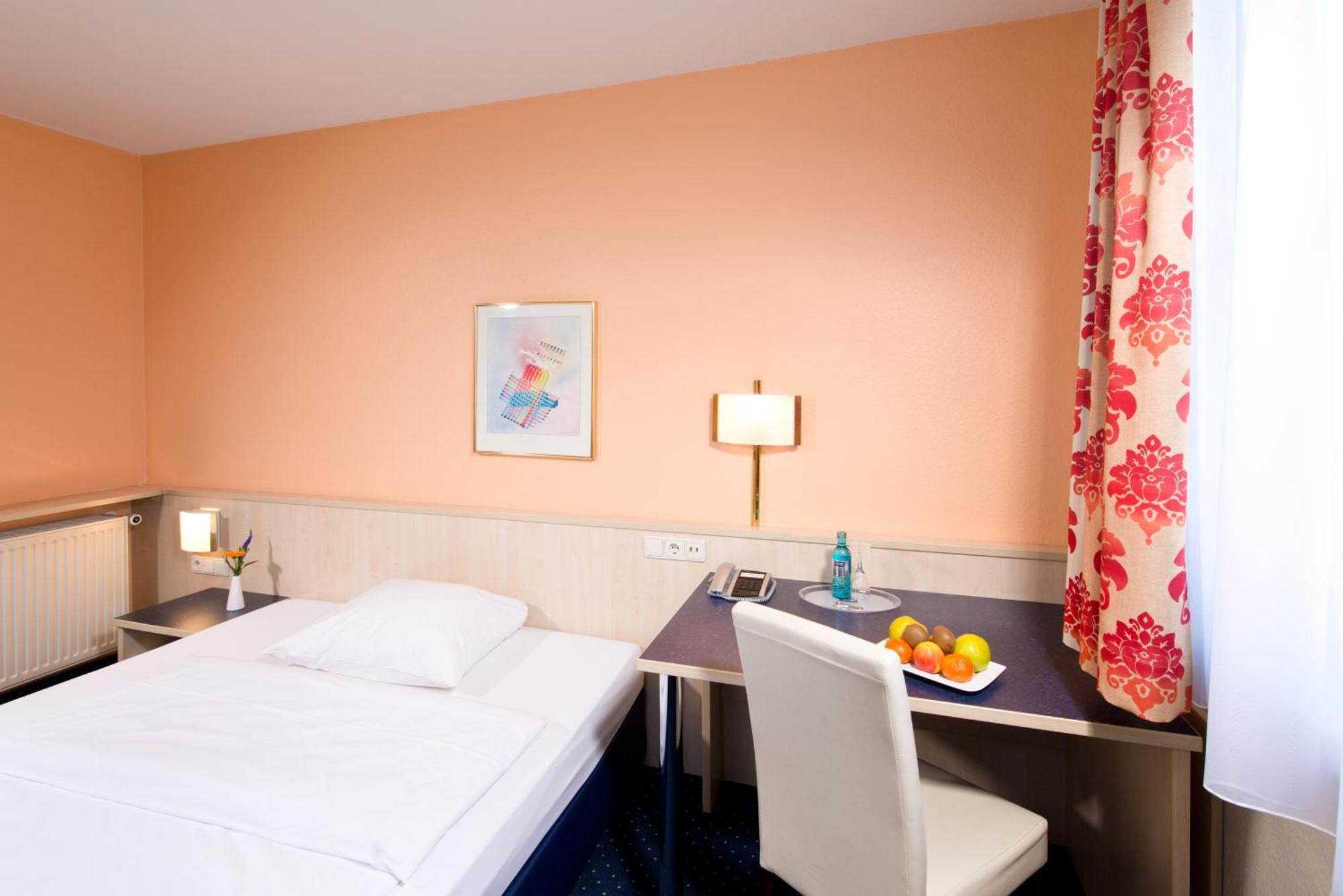 Achat Hotel Leipzig Messe Exteriör bild