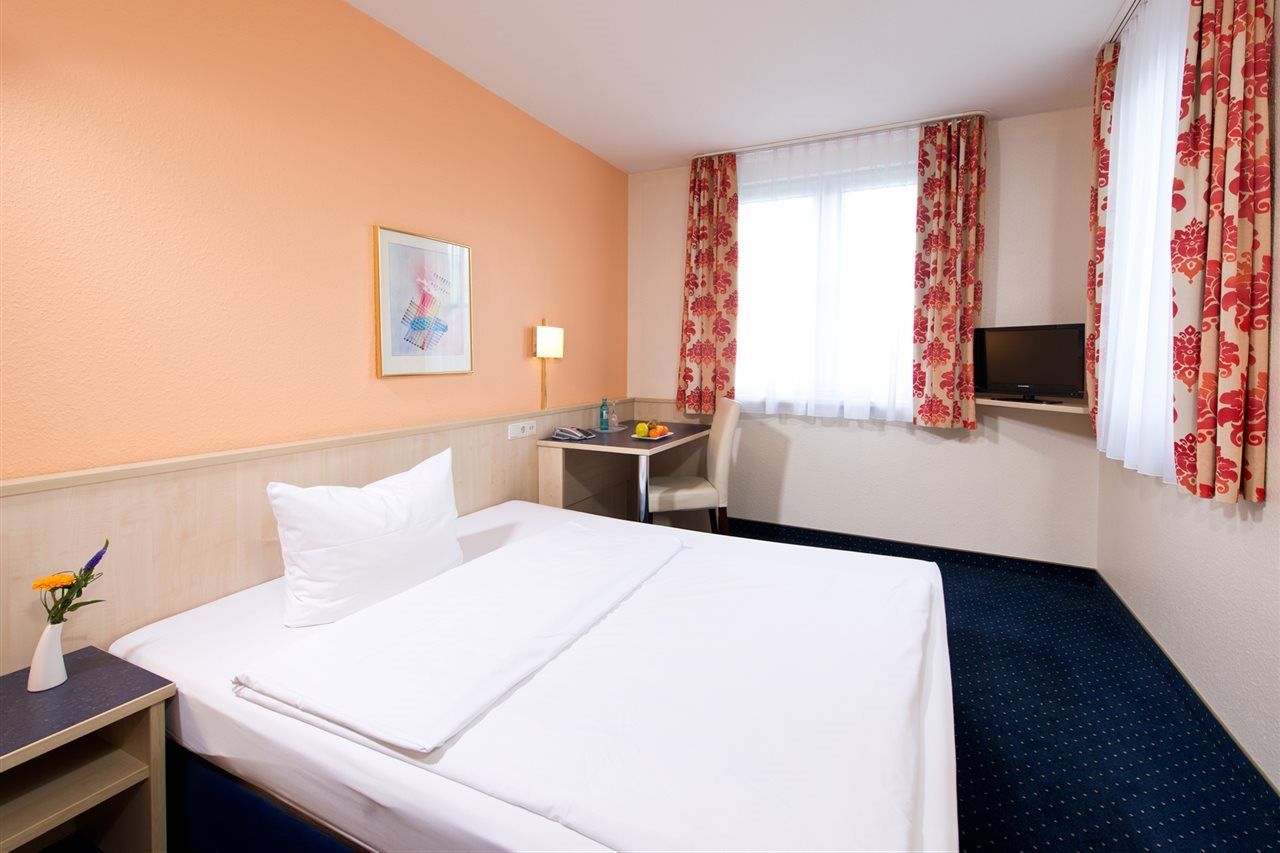 Achat Hotel Leipzig Messe Exteriör bild